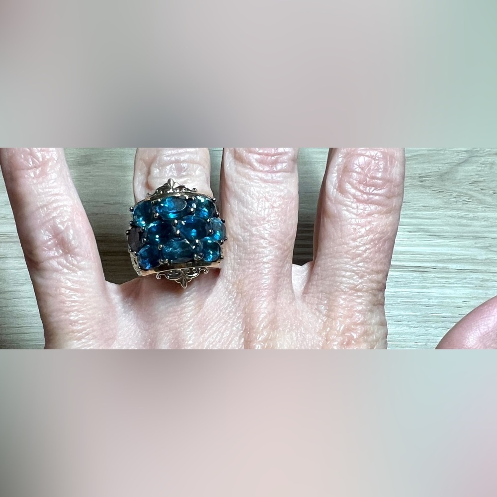 Gems En Vogue Three-Row London Blue Topaz Wide Band Cluster Ring, Size 5 - Picture 8 of 11